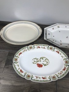 lot 407 image: Lot of Vintage Serving Platters