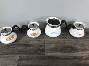 lot 420 image: 4 - Corning Ware Tea Pots  Coffee pots