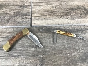 lot 430 image: Craftsman & Pakistan Pocket Knives