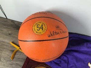 lot 452 image: Lot of Sports Items