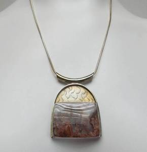 lot 50 image: Very Nice Vintage Sterling Silver & Jasper Pendant Necklace by Gary Rex Erickson