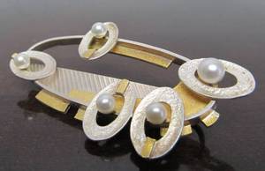 lot 56 image: Excellent Signed Modernist Sterling Silver & 22K Gold Brooch Pendant wPearls