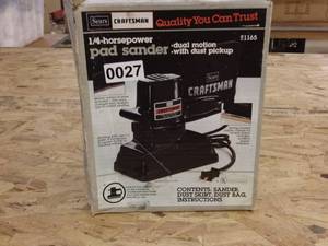 lot 27 image: Craftsman .25HP Pad Sander- w dust pickup