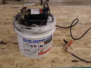 lot 31 image: Jabsco Oil Changer System with Self-Priming Pump