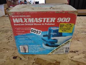 lot 57 image: WAXMASTER 900 Wax Polisher