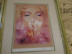 lot 59 image: Iconic Marilyn Monroe Wall Art
