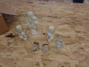 lot 98 image: Decorative Candle holders