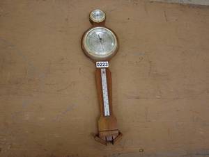 lot 223 image: Vintage Wall-Mounted Mahogany Weather Station