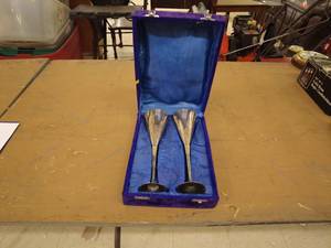 lot 227 image: Vintage Silver-Plated Goblets in Velvet Box