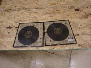 lot 239 image: Framed Vintage Victor Records - Lot of 2