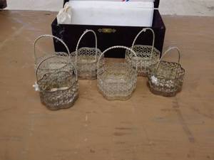 lot 262 image: Set of 6 Vintage Silver Plated Ornamental Baskets with Decorative Box