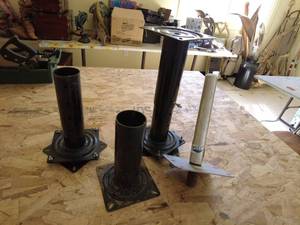 lot 316 image: Assorted Metal Equipment Mounting Brackets and Adjustable Base Components