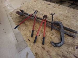 lot 340 image: Assorted Hand Tools including Bolt Cutters