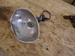 lot 342 image: Garage Light