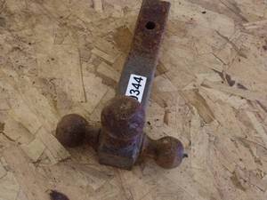 lot 344 image: ball hitch multi size