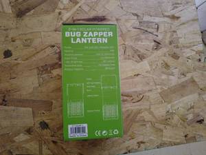 lot 322 image: 2in1 bug zapper and lantern
