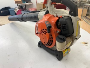 lot 115 image: Stihl Leaf Blower - works