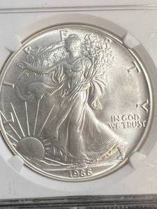 1986 AMERICAN SILVER EAGLE NGC MS69