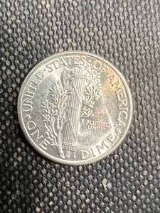 1945 US MERCURY DIME BU