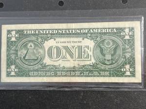 1957A US BLUE SEAL $1 SILVER CERTIFICATE