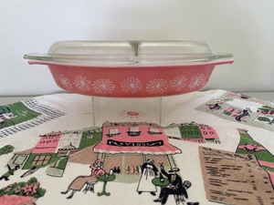 Pyrex Pink Daisy Divided Casserole Dish with Lid and Vintage Linen Tablecloth in Pinks and Greens