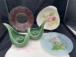 Red Wing Art Pottery Green Teardrop Candle Holders and Pink Spice Plate LOT