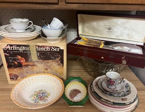Misc. China, Bowls, Plates Arlington Punch Bowl with Box and Cups 18 pc