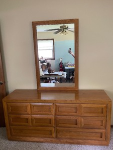 Thomasville Dresser Six Drawers with Mirror
