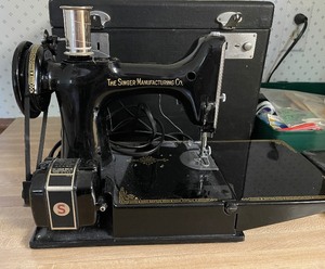 Vintage S Series Singer Sewing Machine with Case and Buttons