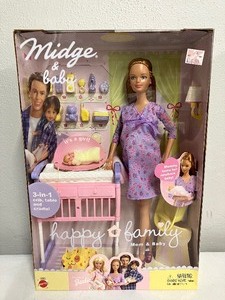lot 42 image: 2002 Midge Happy Family Mom and Baby NRFB
