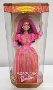lot 8 image: Moroccan Barbie Dolls of the World Collection 1998