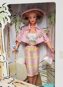lot 59 image: Spiegel Summer Sophisticate Barbie 1995