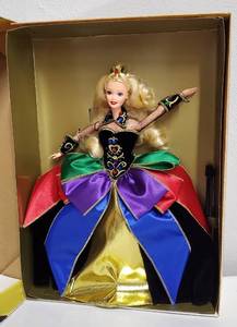 lot 12 image: Midnight Princess Barbie NIB 1997