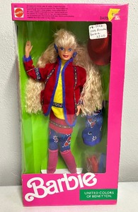 lot 148 image: United Colors of Benetton Barbie NRFB 1990