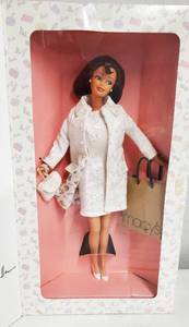 lot 212 image: Macys 1996 City Shopper Barbie LE NIB
