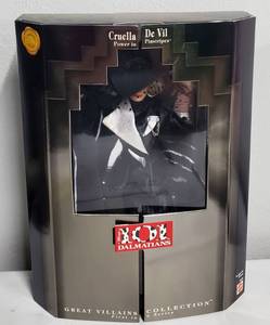 lot 233 image: 1996 Great Villains Collection First in a Series Cruella De Vil Power in Pinstripes NRFB