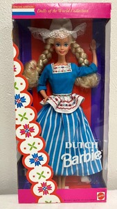 lot 189 image: SE Dolls of the World Collection Dutch Barbie 1993 NRFB