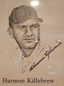 lot 43 image: 23 x 15 Signed Minnesota Twins Harmon Killebrew Limited Edition Framed Print #13300