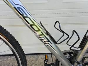 lot 56 image: Scott Sportster Mountain Bike w Scott and Shimano Diore Components - Size XL