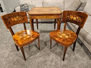 lot 62 image: BEAUTIFUL Mid-Century Italian Sorrento Inlaid Marquetry Multi-Game Table & Chairs Set