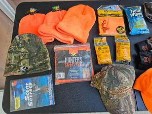 lot 76 image: Group of New Hunting  Outdoors Gear Hats, etc.  Dell Computer Bag