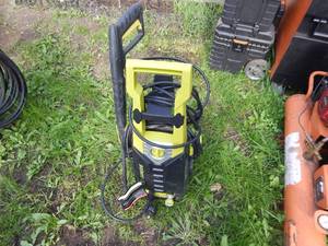 lot 4 image: Sunjoe 2000 psi pressure washer electric