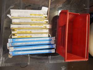 lot 47 image: 10 new halogen 1000 w T3 bulbs