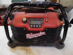 lot 53 image: Milwaukee Rockford Fosgate job site radio