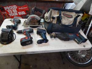 lot 55 image: Bosch 18 volt tool set