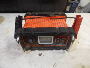 lot 74 image: Car battery charger Jumpstart