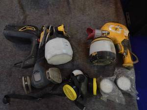 lot 79 image: Painters Equipment