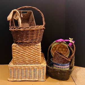 lot 159 image: Vintage Baskets for Home Decor