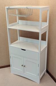 lot 17 image: Small White Wood Storage Cabinet