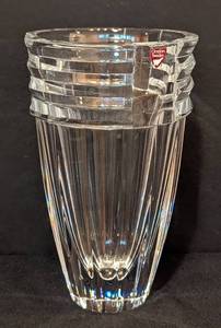 lot 21 image: Orrefors Sweden Crystal Vase